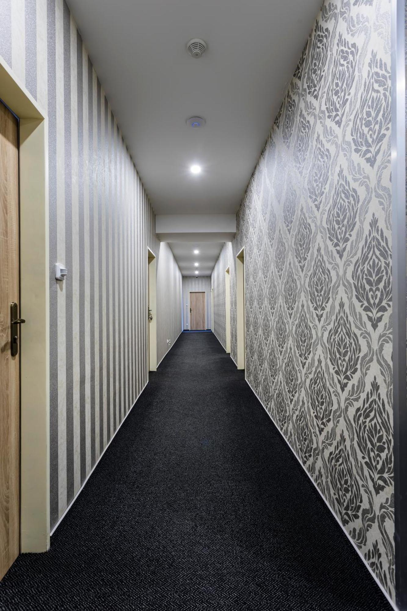 Hotel Restaurace Stara Lipa à Česká Lípa Extérieur photo