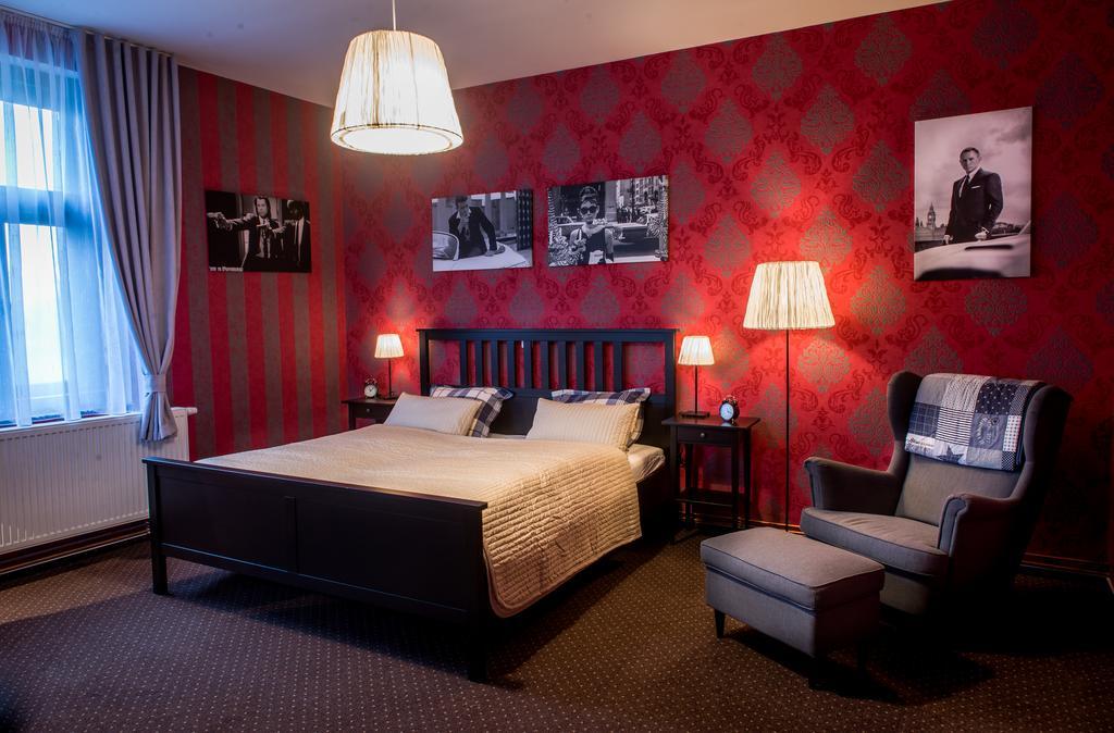 Hotel Restaurace Stara Lipa à Česká Lípa Extérieur photo